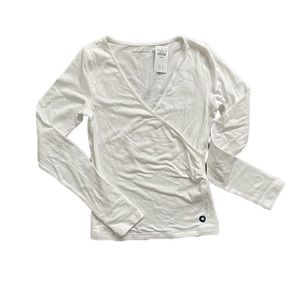 long sleeve tie top from abercrombie